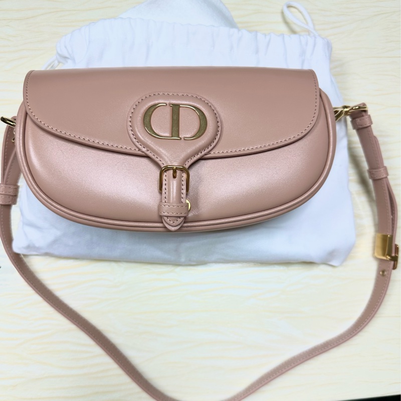 Dior 🇫🇷Dior Bobby Bag (乾燥玫瑰粉）-1