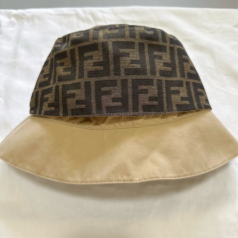 Fendi雙面帆布漁夫帽-1