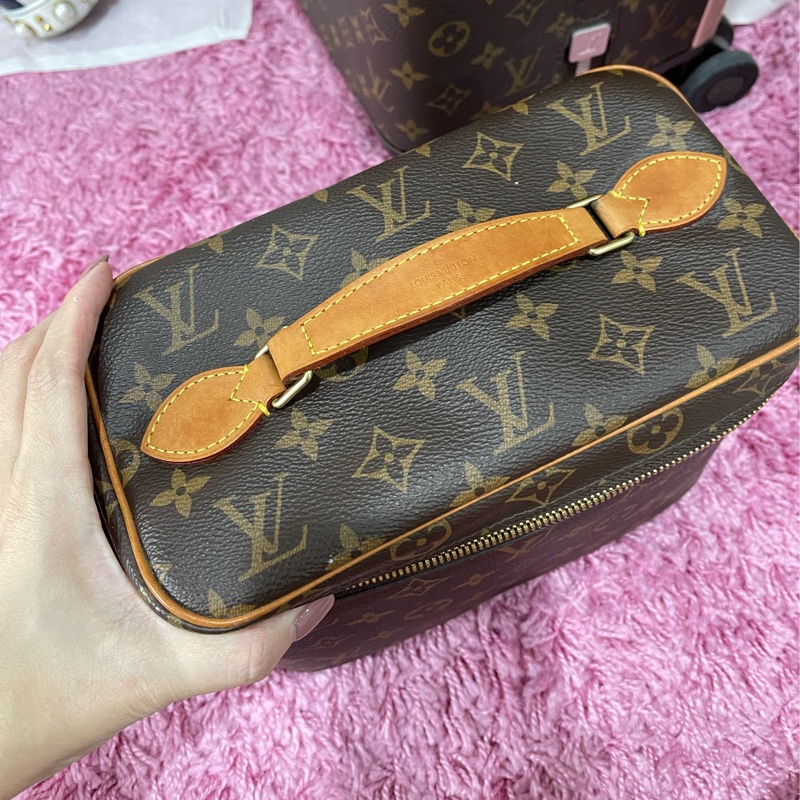 Louis Vuitton 化妝包-6