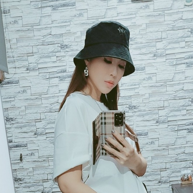 二手正品極美【MLB】黑色滿版NY刺繡漁夫帽 紐約洋基隊-8