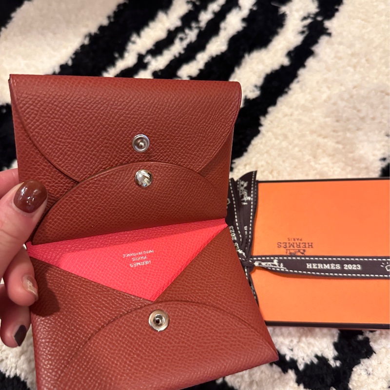 Hermes Calvi duo Verso(Rouge馬鞍紅/Rose Texas德州粉)Epsom小牛皮-0