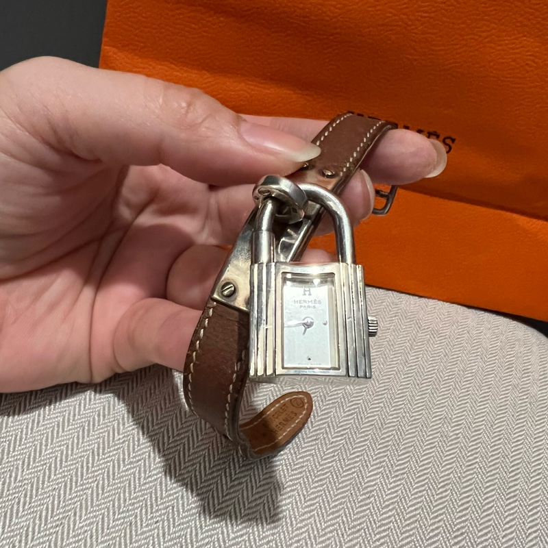 Hermes 愛馬仕 經典鎖頭KELLY凱莉錶 Gold 金棕色銀釦-11