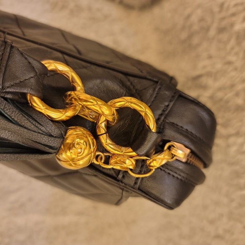 Chanel 香奈兒 金球流蘇相機包 側背包-13