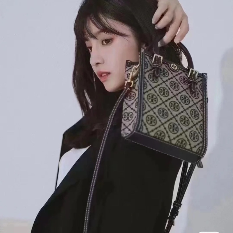 《美國直送》全新Tory Burch緹花琴譜包/老花迷你托特包-1