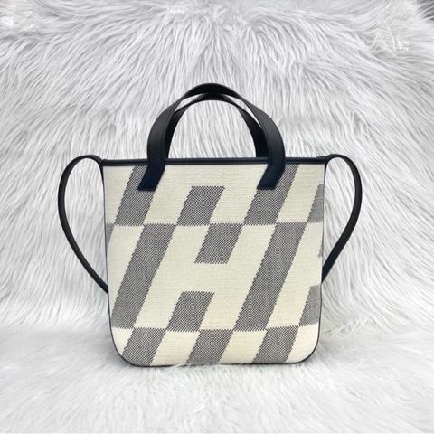 Hermes 黑白配色Cabas H En Biais 27新款H手提肩背兩用包 Z刻