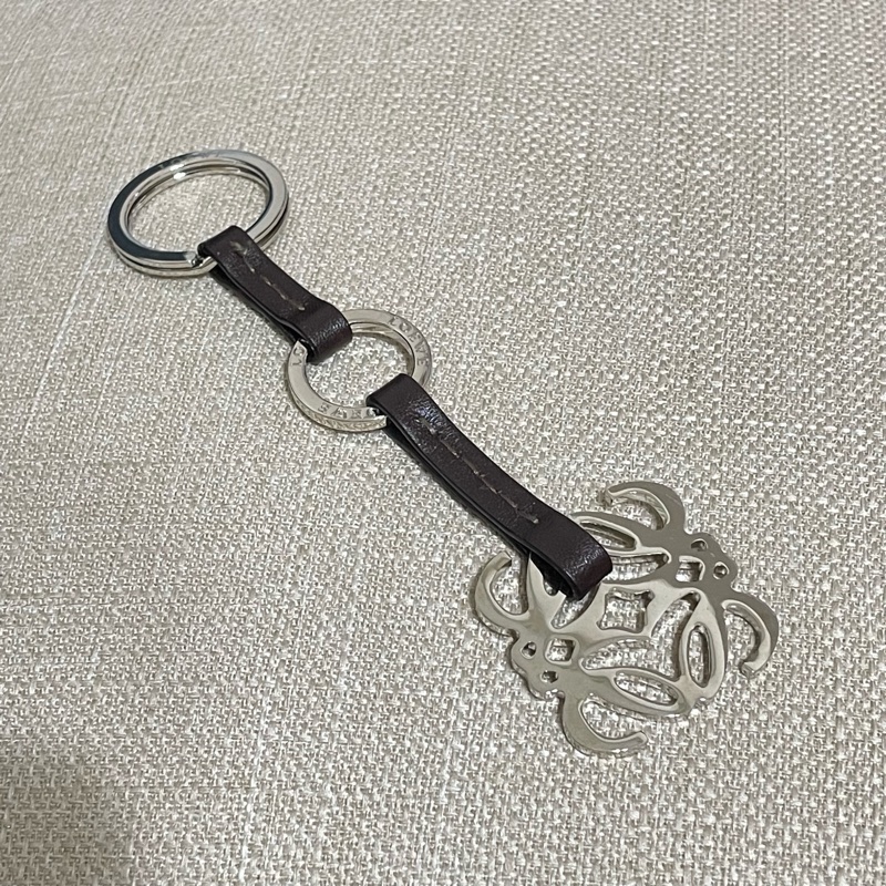 LOEWE 經典LOGO 鑰匙圈 吊飾-0