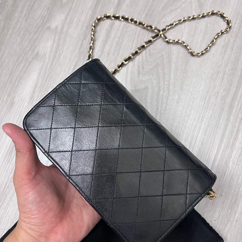 不議價 限時價 老香古董美包 Chanel vintage 有卡 19x12x5cm vintage方胖包 附保卡無雷標 有防塵套🤎🤎老香古董 都有正常使用痕跡-2