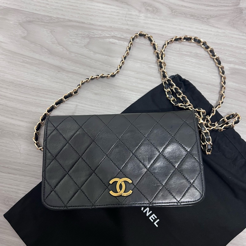 不議價 限時價 老香古董美包 Chanel vintage 有卡 19x12x5cm vintage方胖包 附保卡無雷標 有防塵套🤎🤎老香古董 都有正常使用痕跡-10