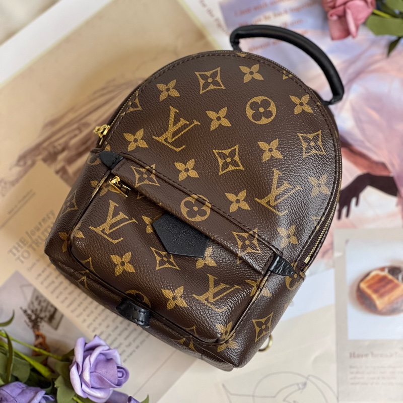 LV mini  後背包 小書包 <晶片款><新款拉鍊>-1