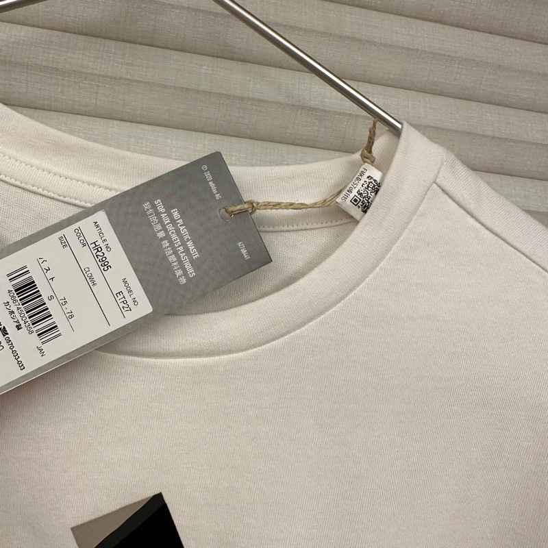 Adidas 新款 MARIMEKKO 聯名款休閒上衣,尺寸:S-1