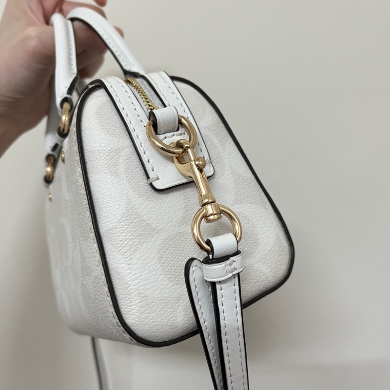 coach迷你波士頓包 冰川白-1