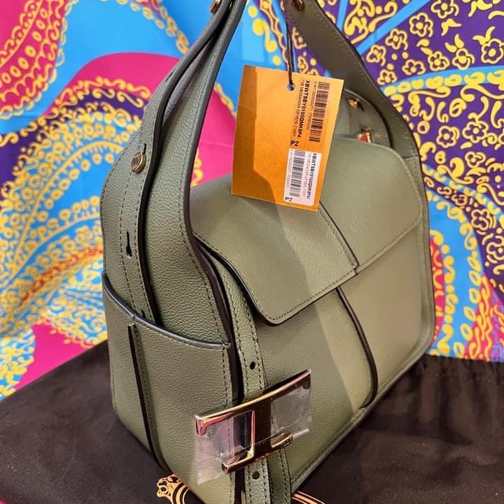 Tods Timeles T字裝飾小牛皮翻蓋肩包-0