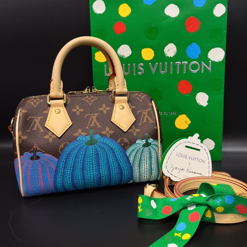 Louis Vuitton LV 老花字紋草間彌生限量款Speedy20公分晶片款手提包/斜背包-1
