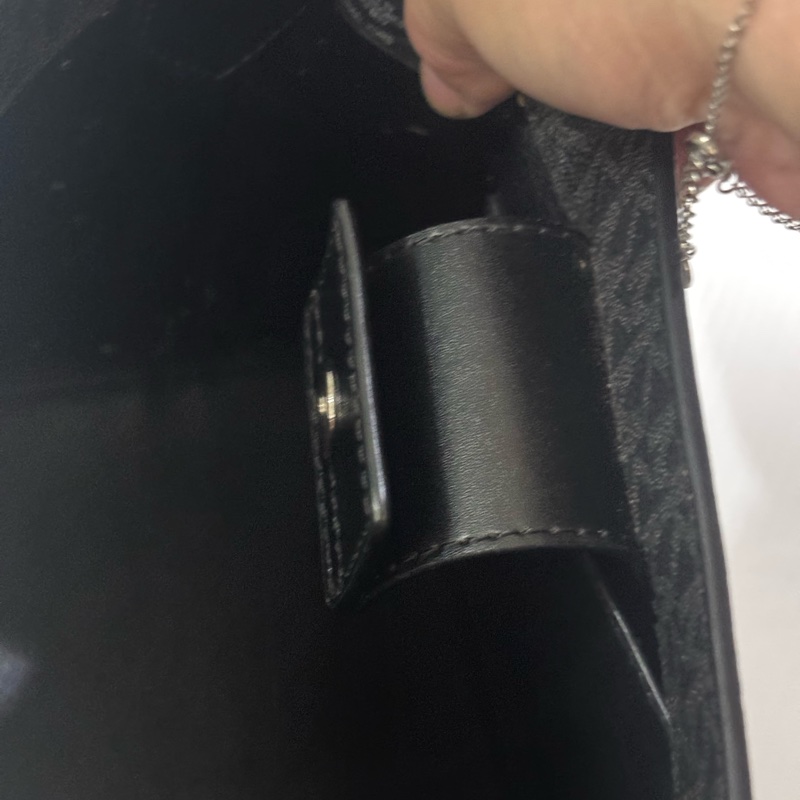 Michael Kors MK 水桶包 牛皮 防刮皮革 斜背 肩背 側背 滿版 運動 休閒-9