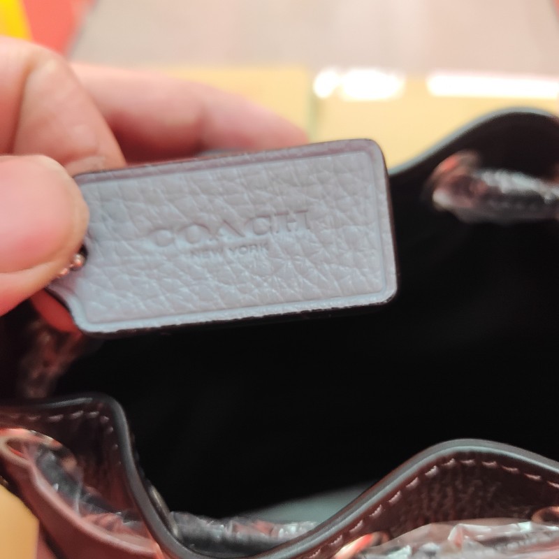 Coach 聖誕節限定雪花小水桶-3