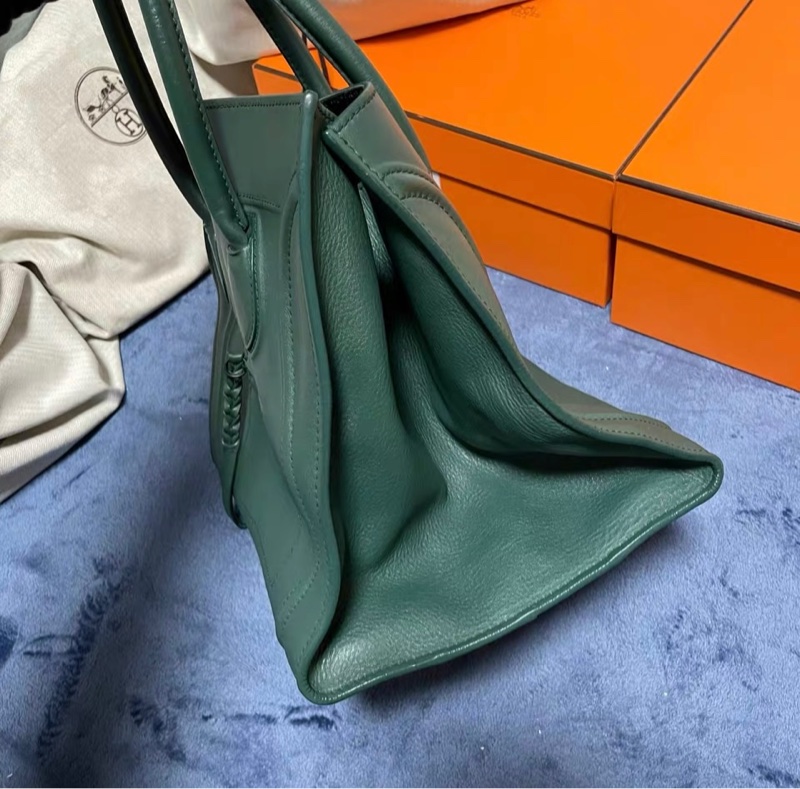 Celine phamton 墨綠幻影包(售出欣賞)-1