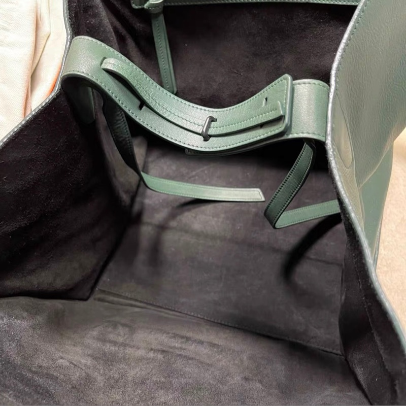 Celine phamton 墨綠幻影包(售出欣賞)-4