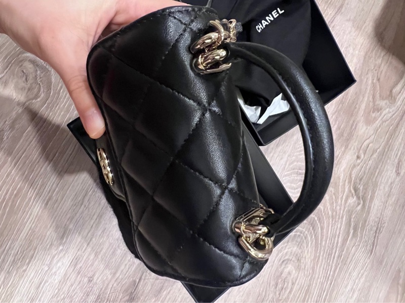 CHANEL香奈兒經典雙C LOGO 菱格紋小羊皮手提/斜背小包-11