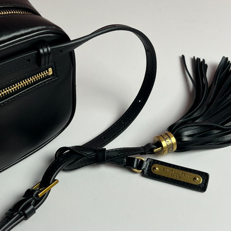 YSL 經典V字流蘇腰包-4