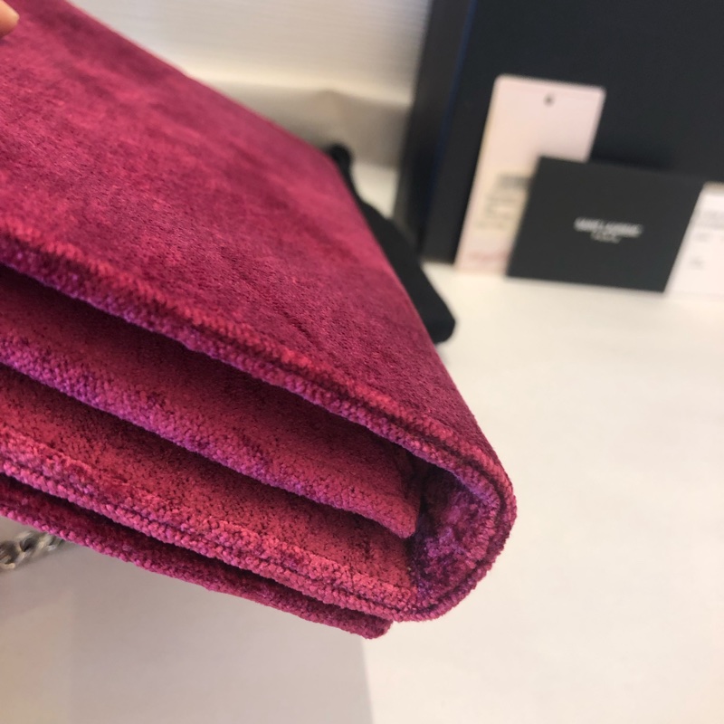 Saint Laurent Saint Laurent Monogram Chain Wallet (暗紅/銀)刷卡價-10