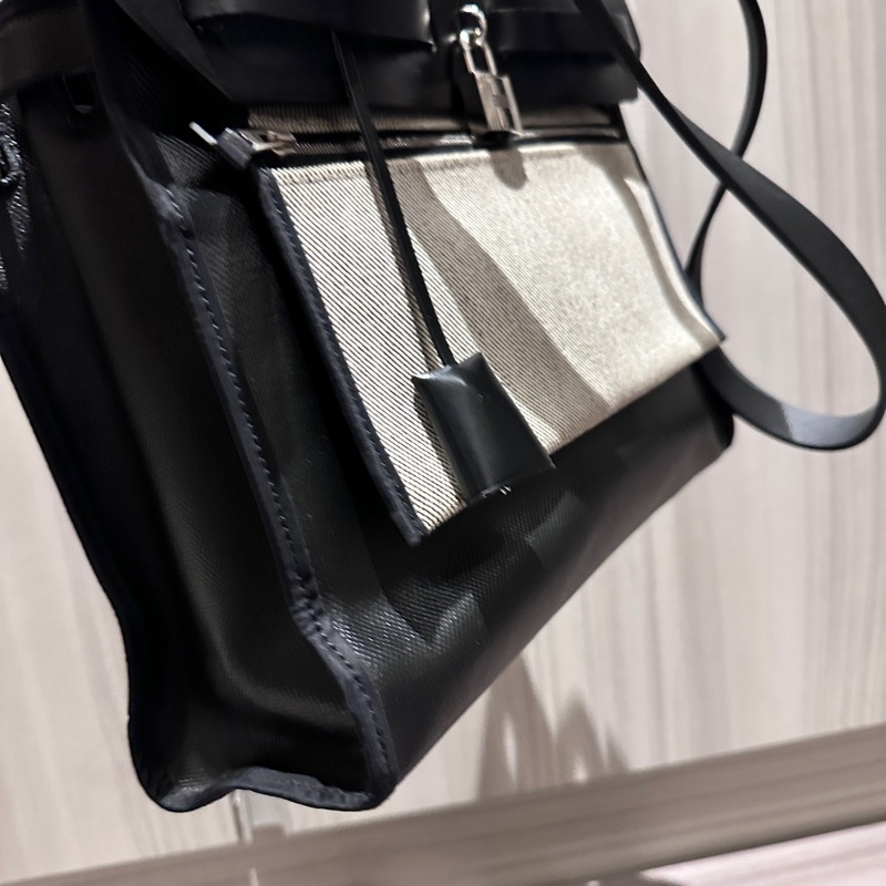 Hermes Herbag 31 黑銀防水布(降價)-6