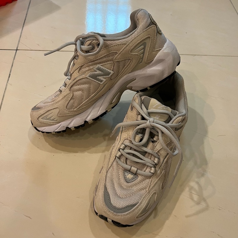 僅穿一次!new balance ml725G 米色 奶茶色 網布 透氣 老爹鞋 運動 跑步 休閒鞋-7