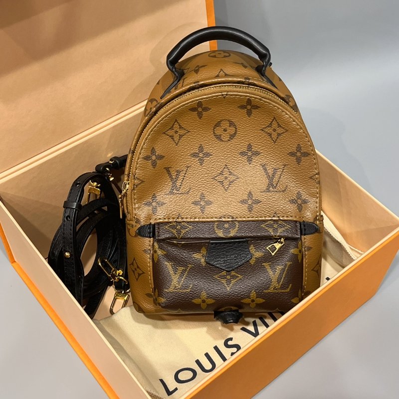 Louis Vuitton LV 老花字紋 雙色 迷小後背包/肩背包-0