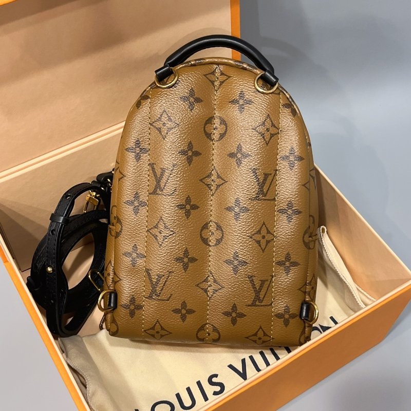 Louis Vuitton LV 老花字紋 雙色 迷小後背包/肩背包-1