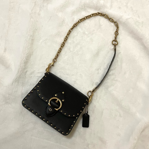 黑金牛皮Coach Beat 18斜背包肩背包
