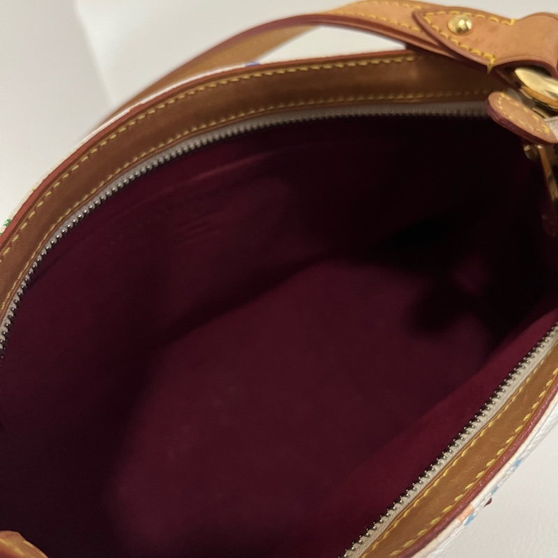 LV 村上隆白彩腋下包-15