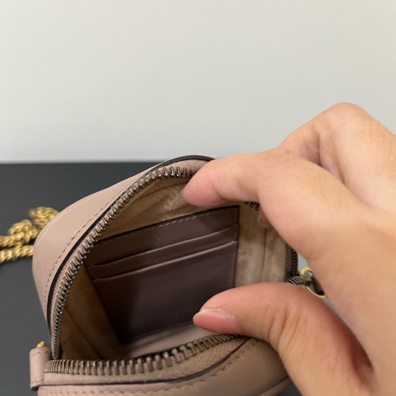 Gucci Marmont 馬夢手機包/藕色-6