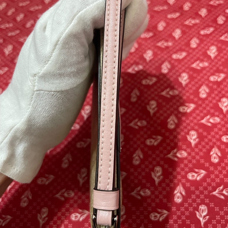 (已售出)COACH淺卡粉紅PVC小手拿包母親節禮物首選-15