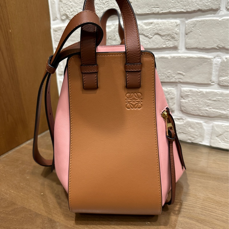 LOEWE Hammock99成新拼色吊床包 (焦糖色x粉色)-0