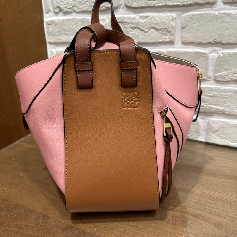 LOEWE Hammock99成新拼色吊床包 (焦糖色x粉色)-1