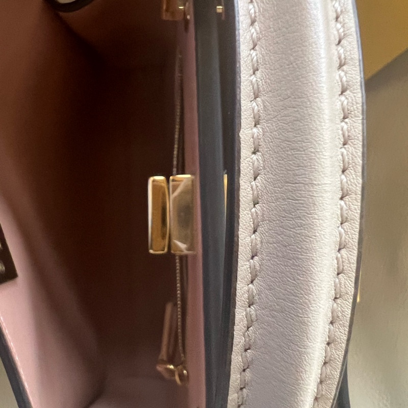 FENDI Peekaboo 小號-7