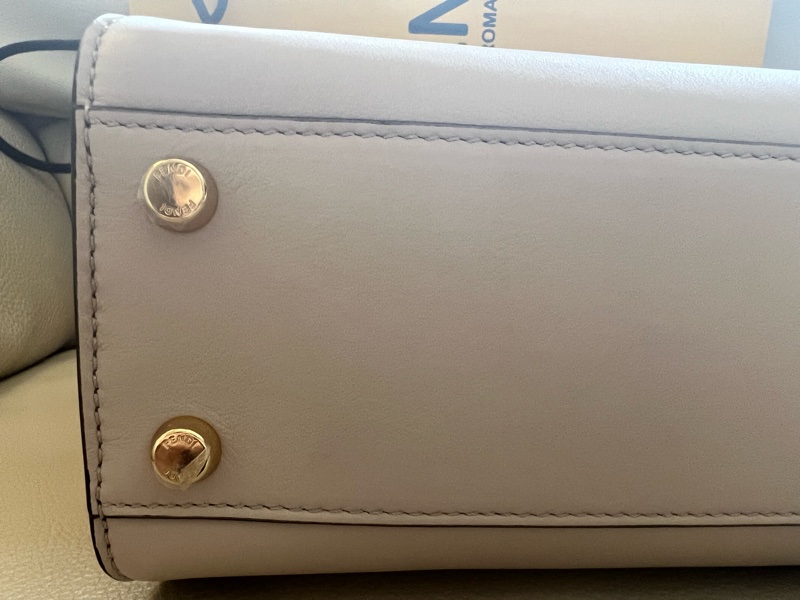 FENDI Peekaboo 小號-8