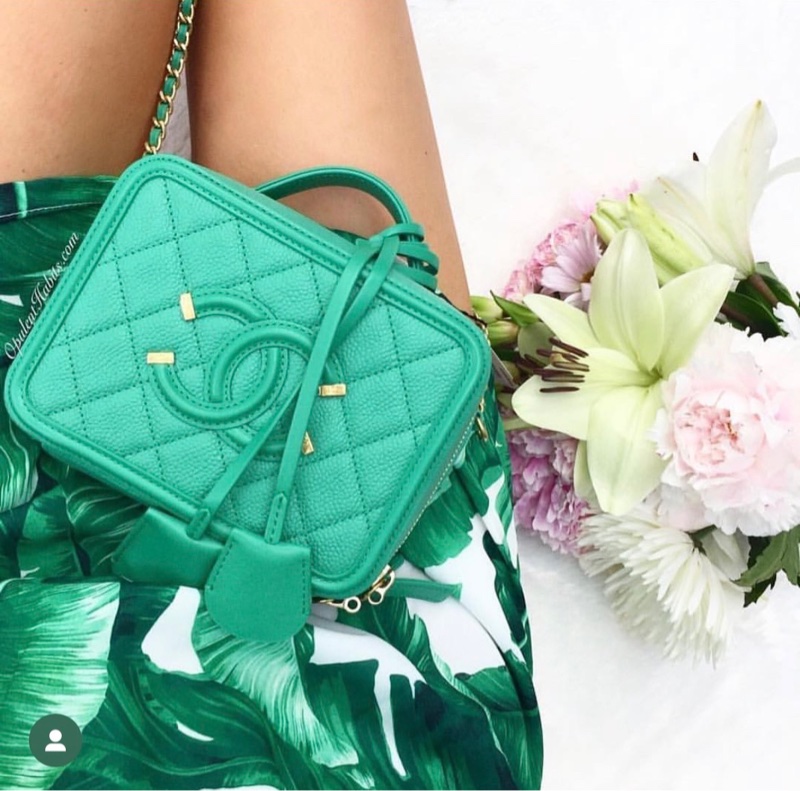 Chanel Vanity Case 復古金鏈化妝箱-綠-2