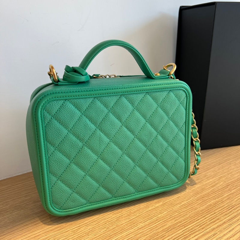 Chanel Vanity Case 復古金鏈化妝箱-綠-6