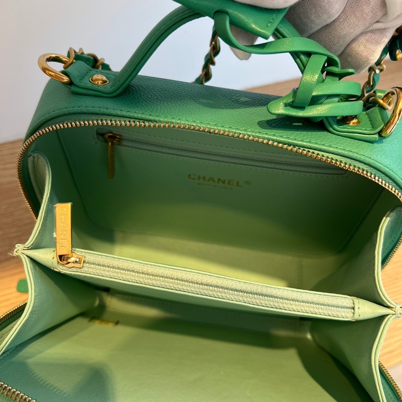 Chanel Vanity Case 復古金鏈化妝箱-綠-8
