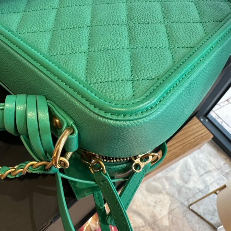 Chanel Vanity Case 復古金鏈化妝箱-綠-12
