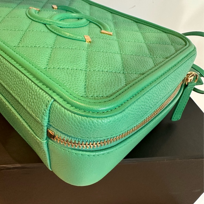 Chanel Vanity Case 復古金鏈化妝箱-綠-18