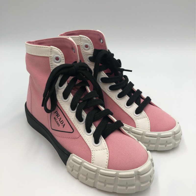 Prada 粉紅餅乾鞋-0