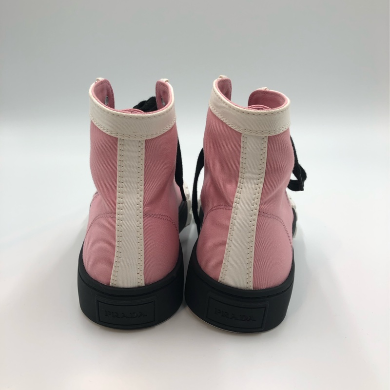 Prada 粉紅餅乾鞋-4