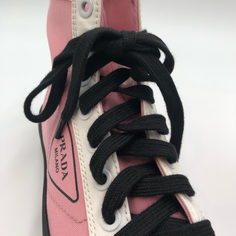 Prada 粉紅餅乾鞋-10