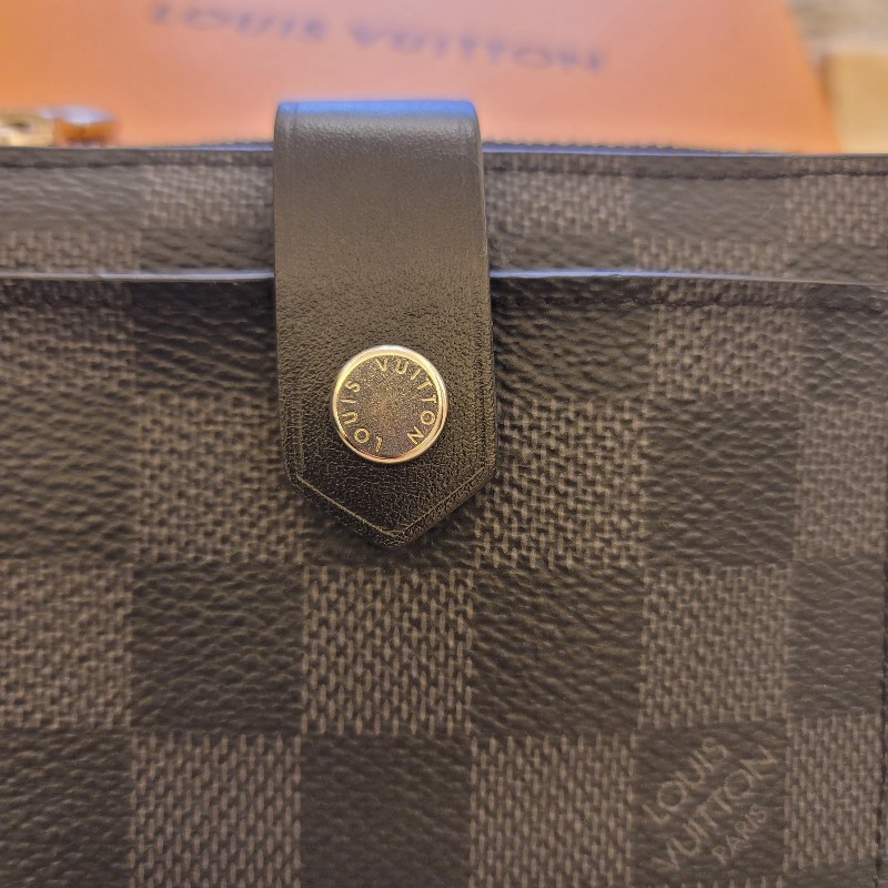 LV 黑棋盤格短夾 芯片款-2