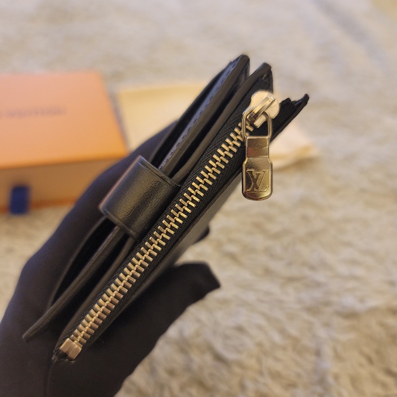 LV 黑棋盤格短夾 芯片款-4