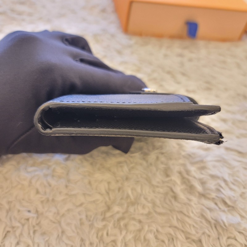 LV 黑棋盤格短夾 芯片款-11