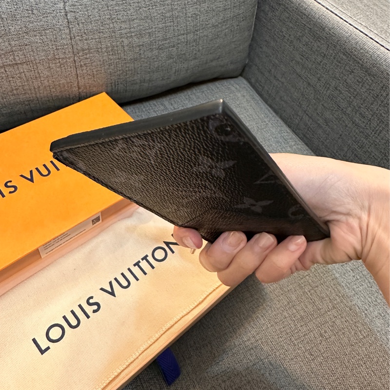 LV男用老花卡包-8