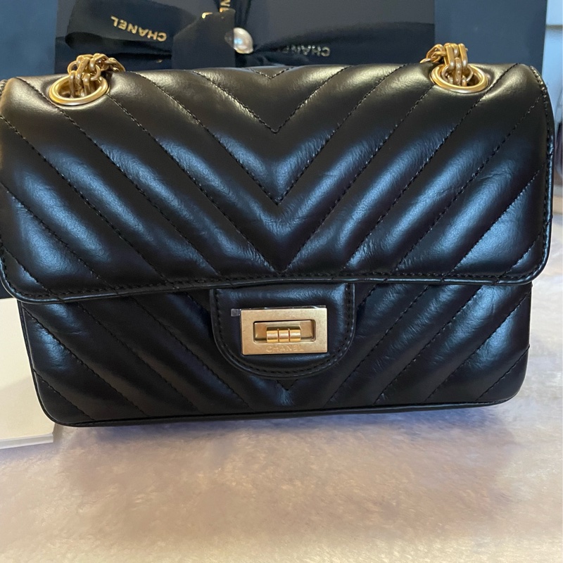 全新CHANEL 經典款 mini reissue 2.55 黑色 霧金鍊-0