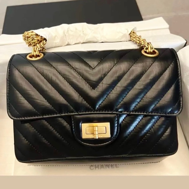 全新CHANEL 經典款 mini reissue 2.55 黑色 霧金鍊-11